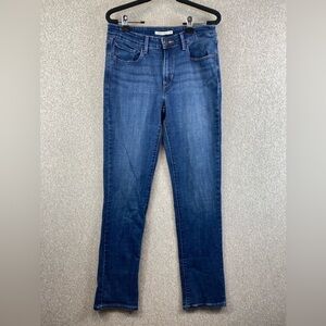 Levi’s mid rise skinny jeans size 10 medium wash wardrobe essentials basics